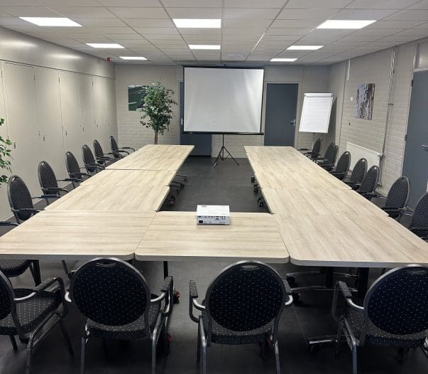 De Veste in vergaderopstelling