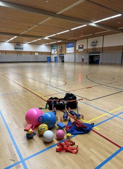 Spelletjestas in sporthal IJmuiden Oost